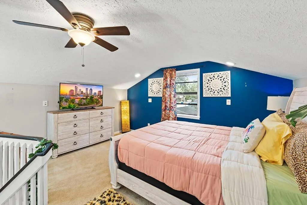 Zen Jungle House By Busch Gardens Sleeps 12 With Outdoor Games & Detached Play Space! Tampa