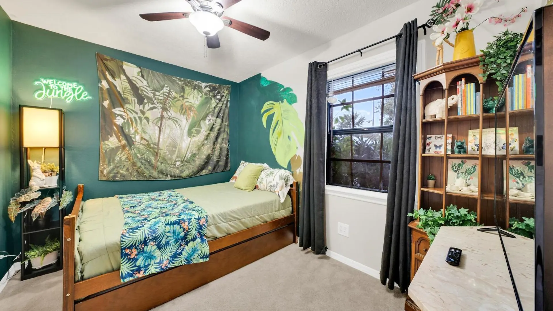 Zen Jungle House By Busch Gardens Sleeps 12 With Outdoor Games & Detached Play Space! Tampa United States