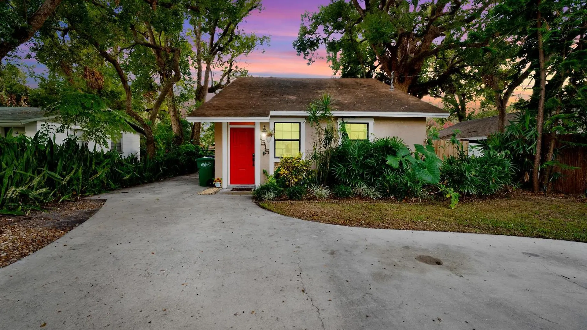 Zen Jungle House By Busch Gardens Sleeps 12 With Outdoor Games & Detached Play Space! Tampa
